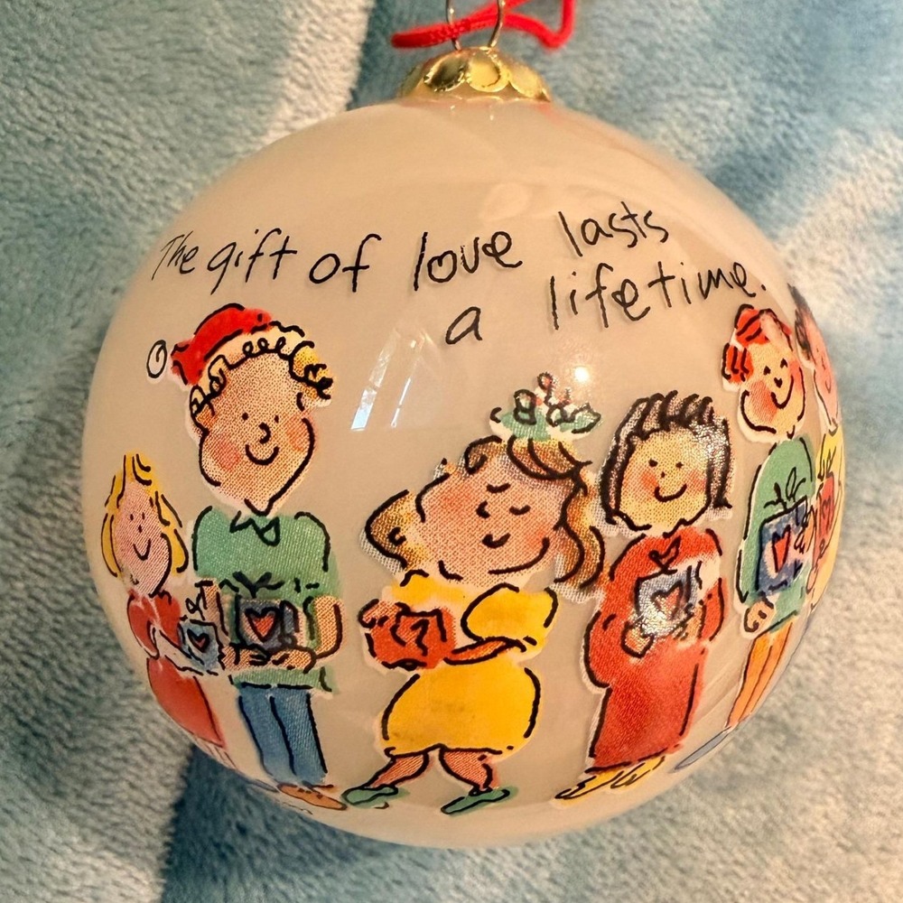 Sally Huss 2003 The Gift of Love Lasts a Lifetime Glass Christmas Ornament Boxed